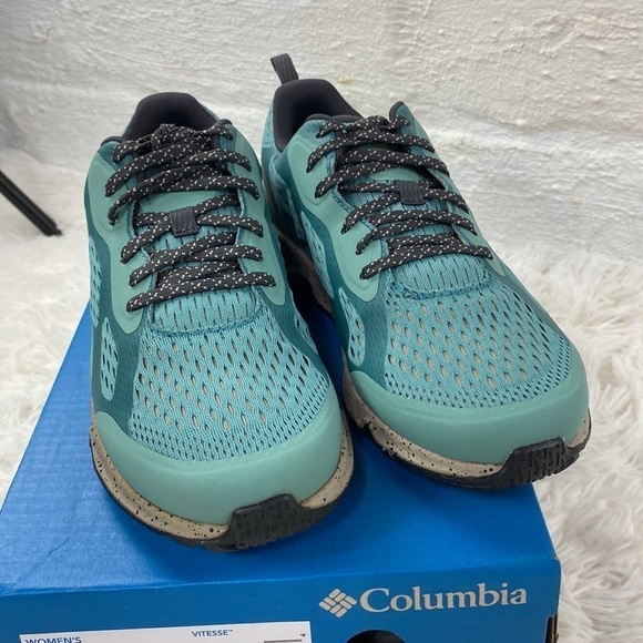 NIB Columbia Vitesse Shoes - Picture 4 of 8